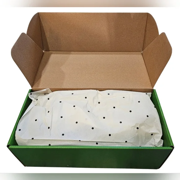 Kate Spade New York Splash Pool Slide Smooth Leather, Size 7 Optic White, New - Picture 9 of 9